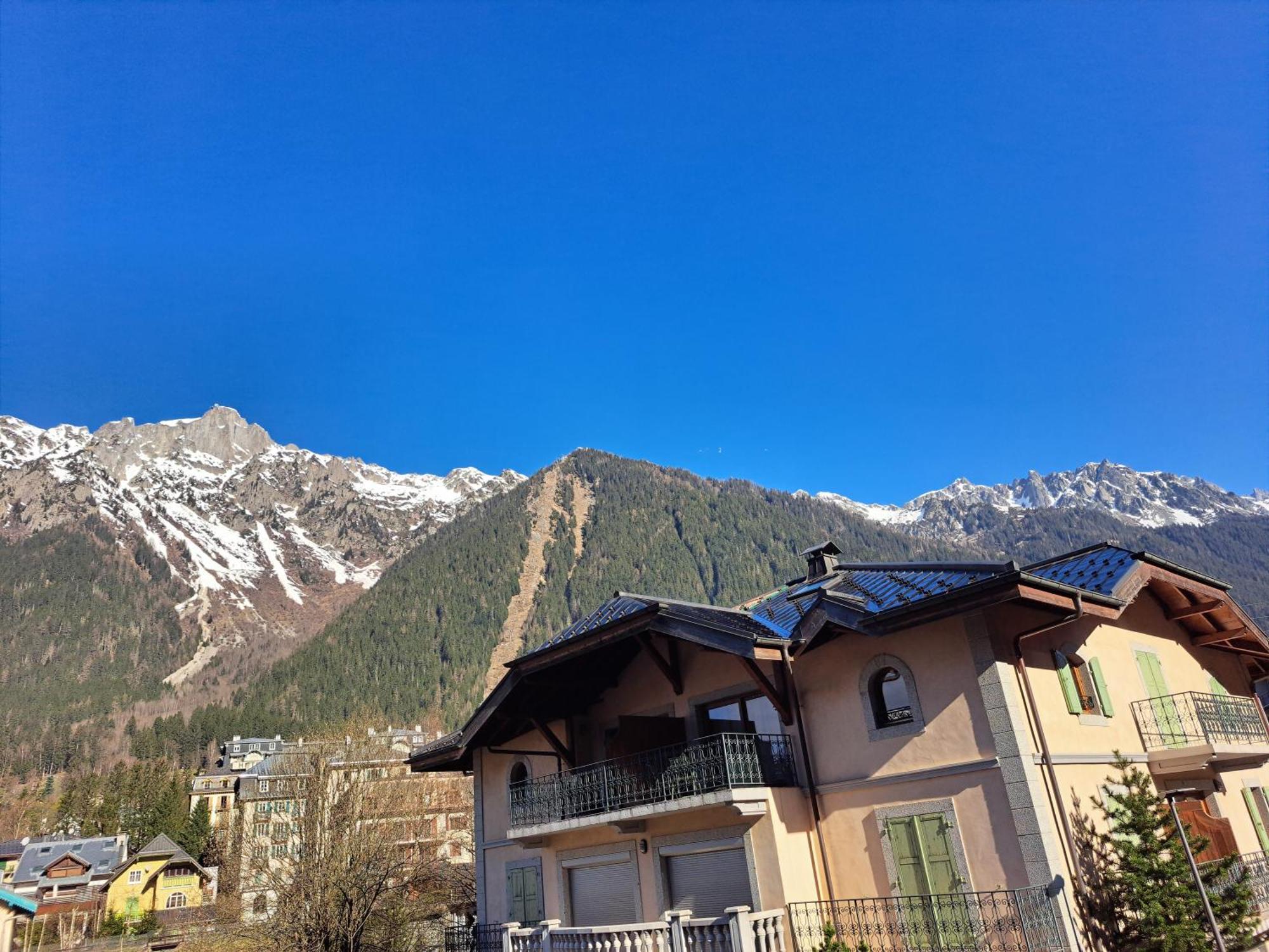 Vue Magique En Hypercentre Avec Parking Privatif Chamonix Eksteriør billede
